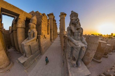 Luxor, Valley of the Kings by Van 80$